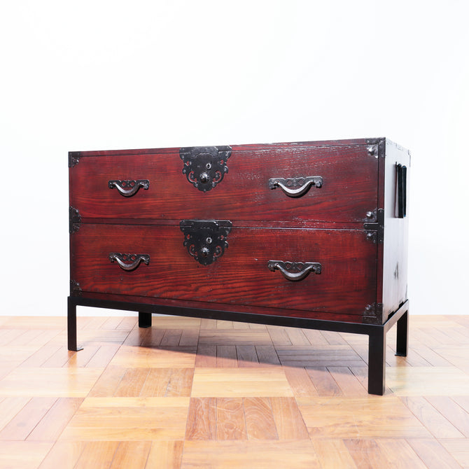 米沢兜金具衣裳箪笥　スタンド付き【Yonezawa clothing chest with metal stand 】 [j1074]