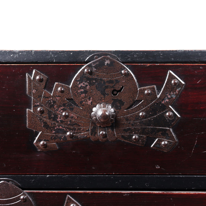 米沢熨斗宝珠文衣裳箪笥【YONEZAWA clothing chest】 [j1076]