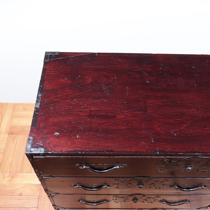 米沢熨斗宝珠文衣裳箪笥【YONEZAWA clothing chest】 [j1076]