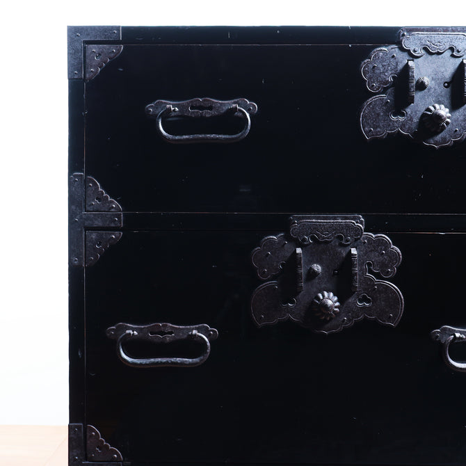 庄内兜金具衣裳箪笥　スタンド付き【SHONAI clothing chest with metal stand】[j1084]