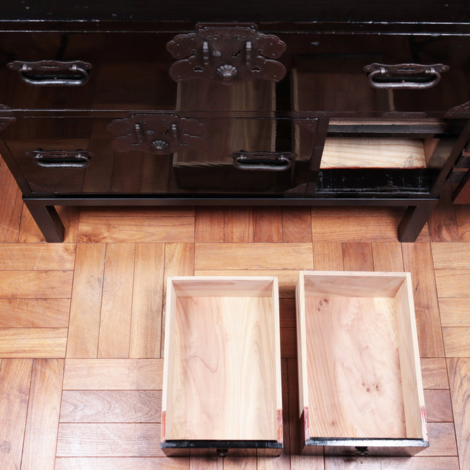 庄内兜金具衣裳箪笥　スタンド付き【SHONAI clothing chest with metal stand】[j1084]