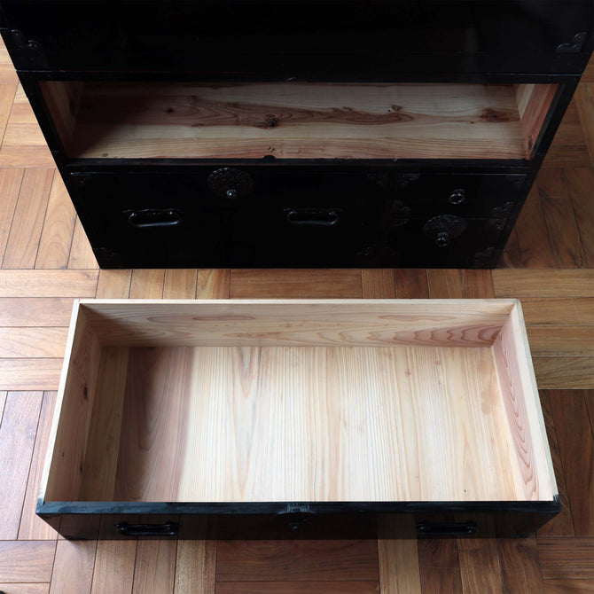 庄内雪輪紋衣裳箪笥【  SHONAI clothing chest 】 [j1011]