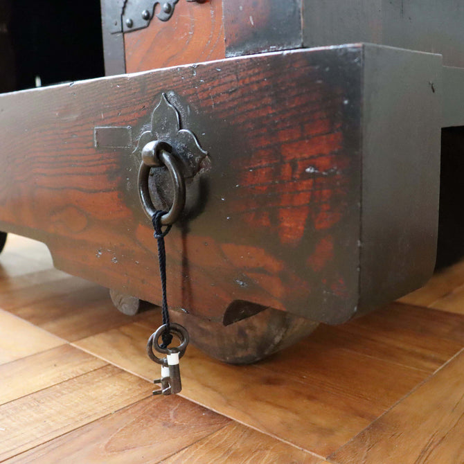 欅米沢車箪笥【KEYAKI YONEZAWA KURUMA TANSU - wheeled merchant chest 】 [j0944]