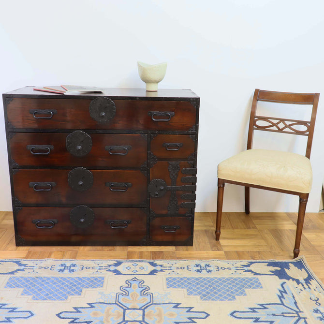 米沢雪輪金具衣裳箪笥【 YONEZAWA clothing chest】 [j0947]
