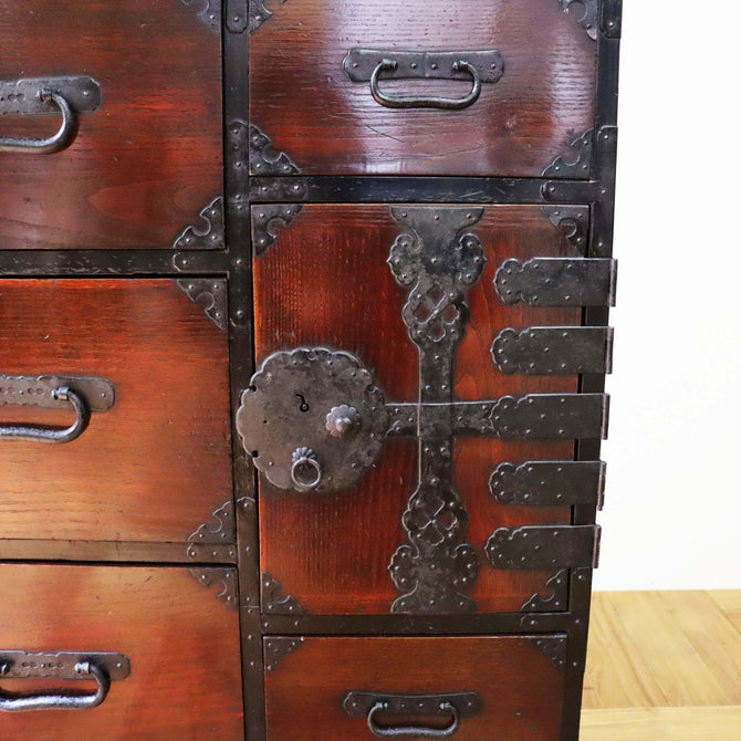 米沢雪輪金具衣裳箪笥【 YONEZAWA clothing chest】 [j0947]