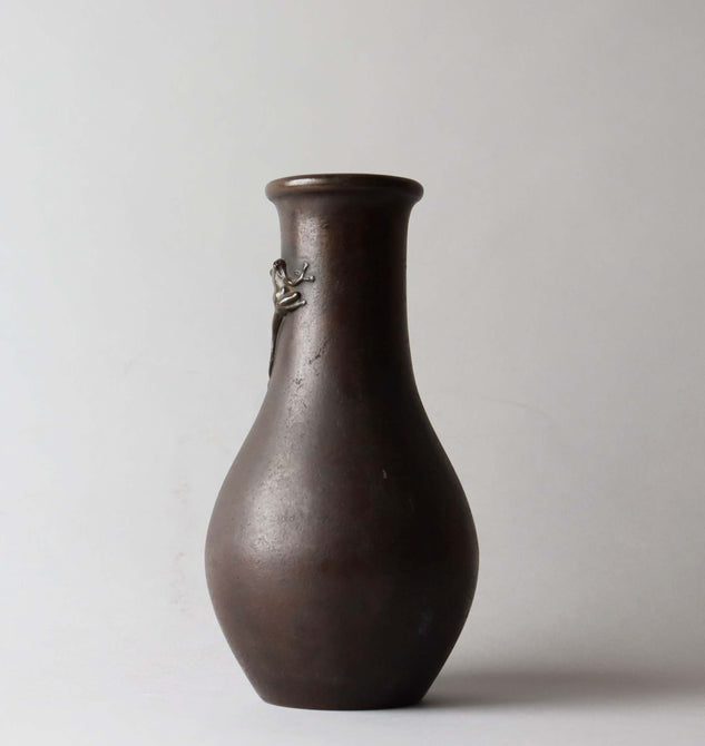 枝蛙花瓶【Vase with a frog】 [k0446]